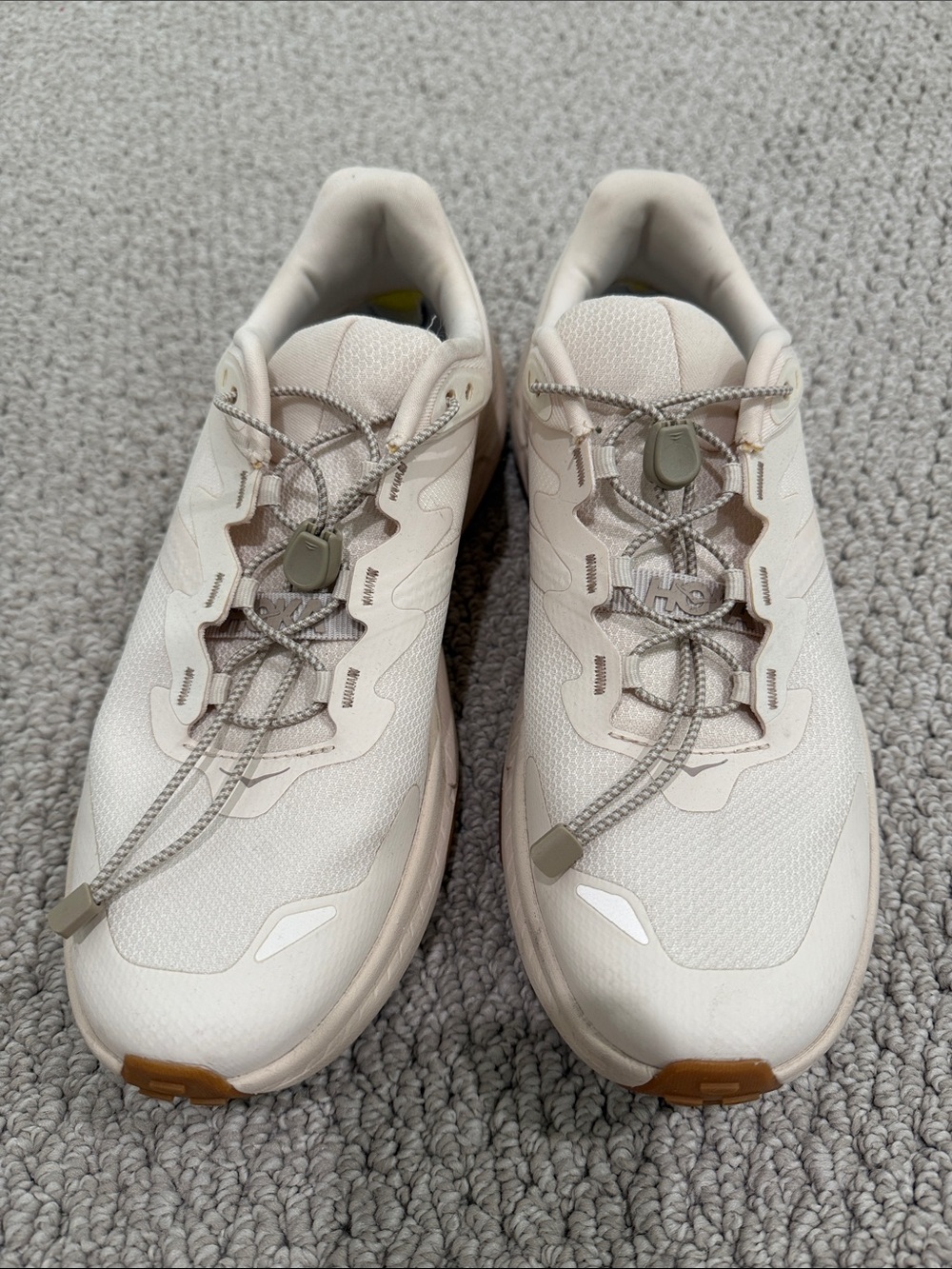 Women’s HOKA cordura size 9